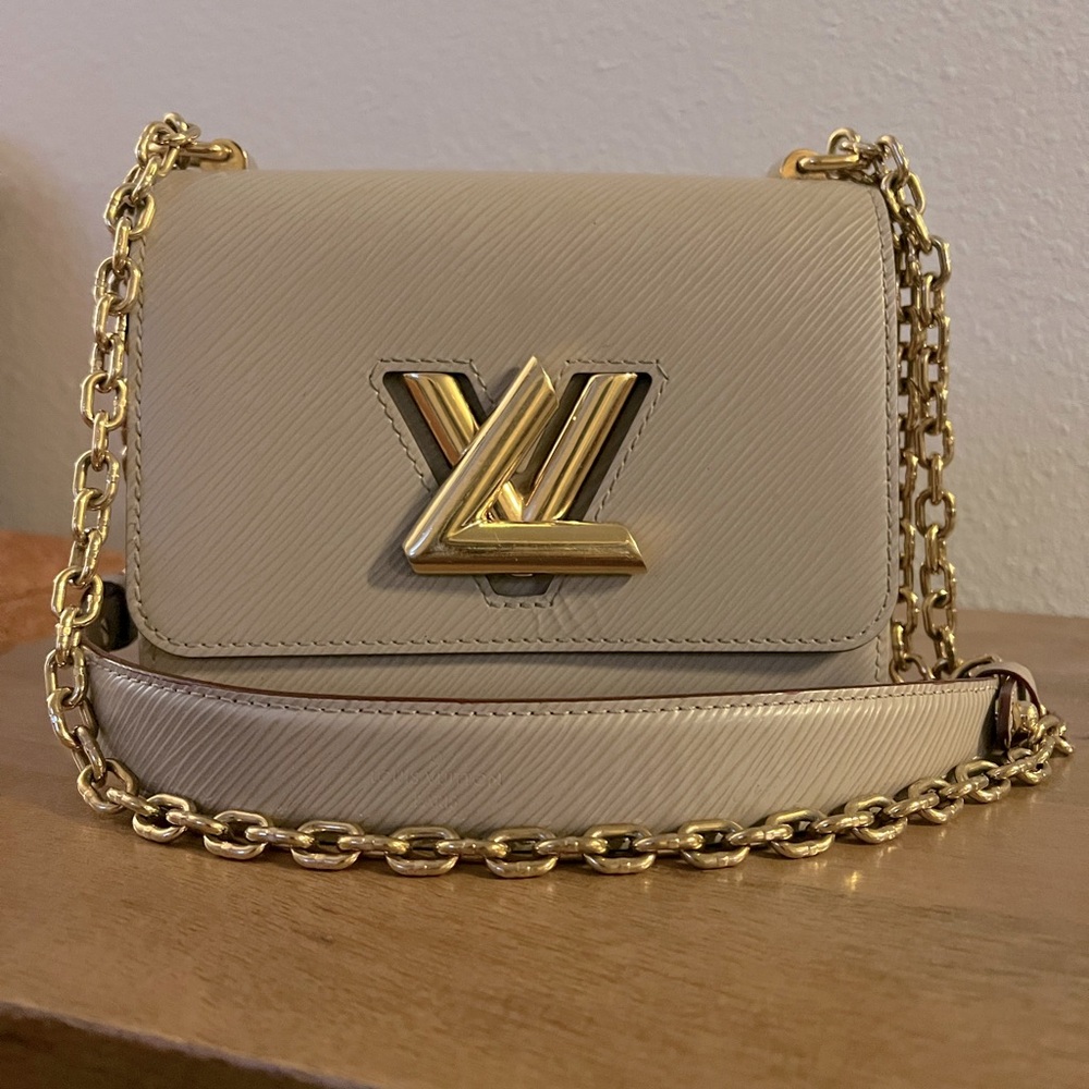 Louis Vuitton authentic twist purse - Picture 1 of 12